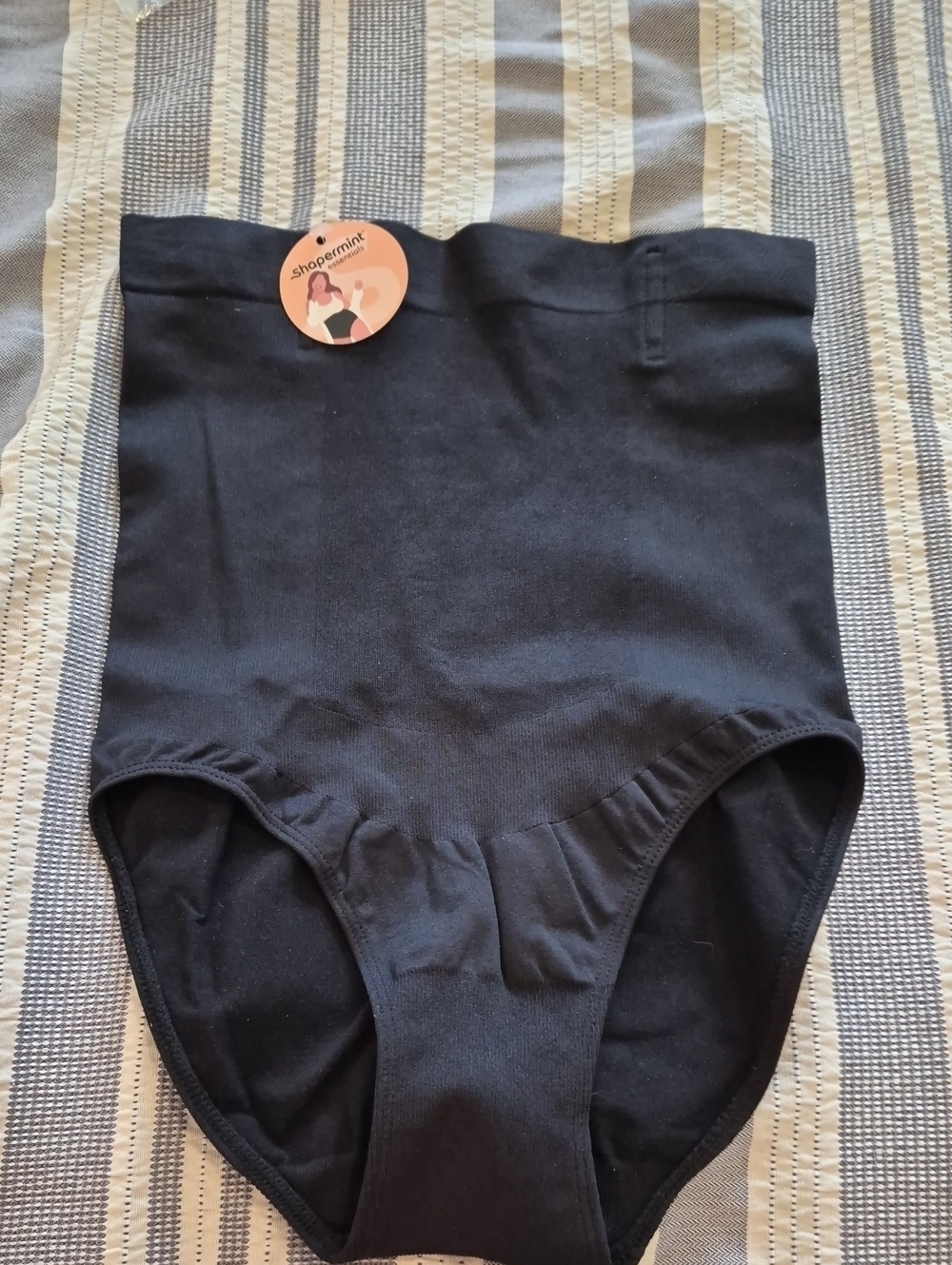 Shapermint Black Seamless Shaping Briefs